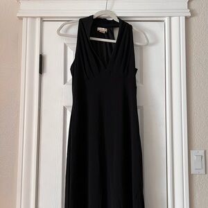 WHITE HOUSE BLACK MARKET Elegant Black Sleeveless Dress Size Medium